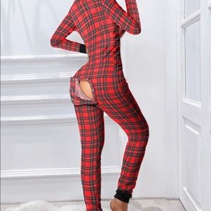 NWOT One piece plaid onesie with opening